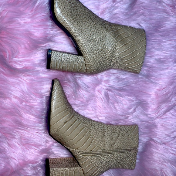 Nude Faux Croc Zipper Boot - Picture 10 of 14